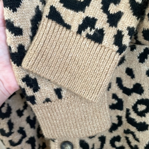 Zara Leopard Cardigan - Picture 9 of 9